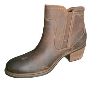 Clarks Boots Size 7.5 Waterproof Ramie Brown Leather Ankle Block Heel Booties